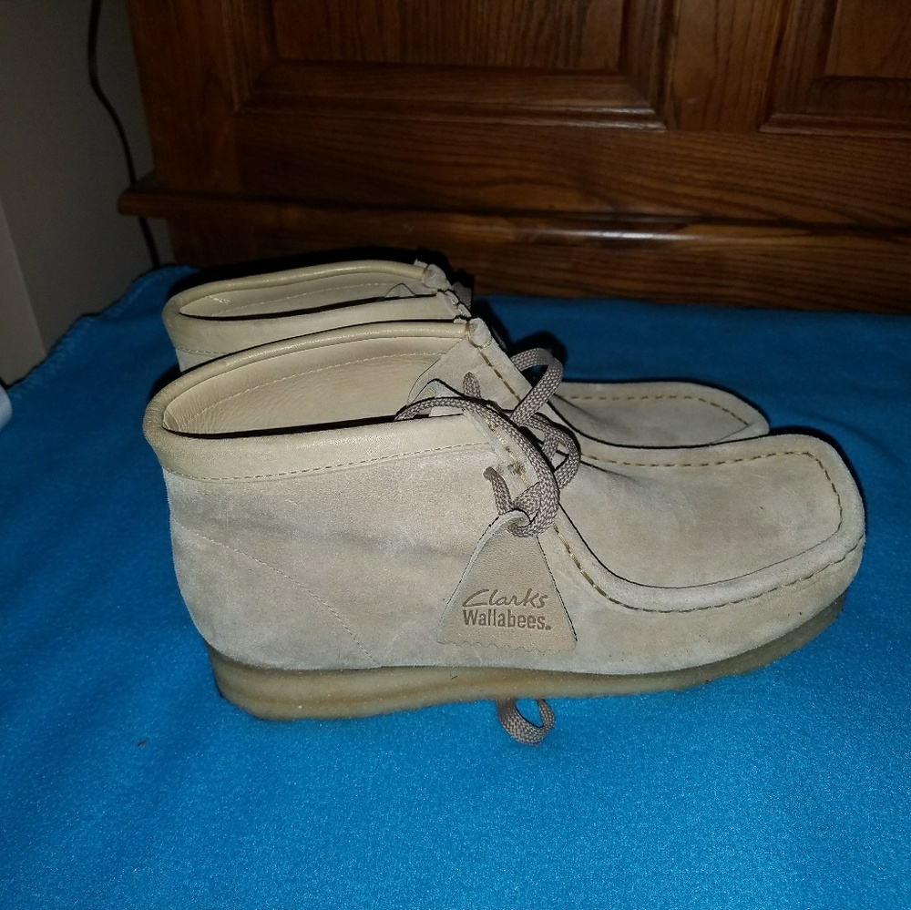 Clark's wallabees